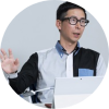 小中 俊典氏